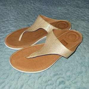 Fitflop gold leather sandals